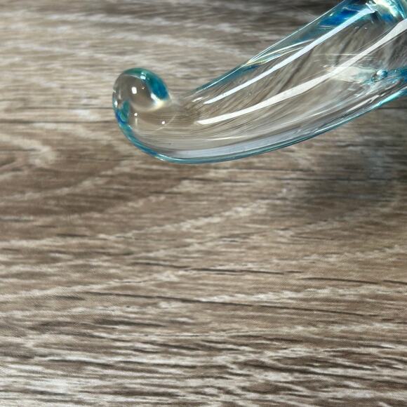 Hand Blown Glass Octopus Sculpture Blue Clear Art Glass Figurine 7.5” - Picture 6 of 7